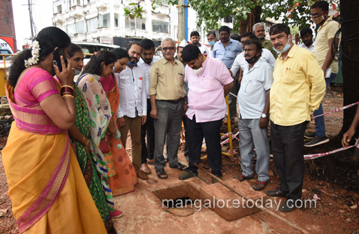 Hampankatta old well